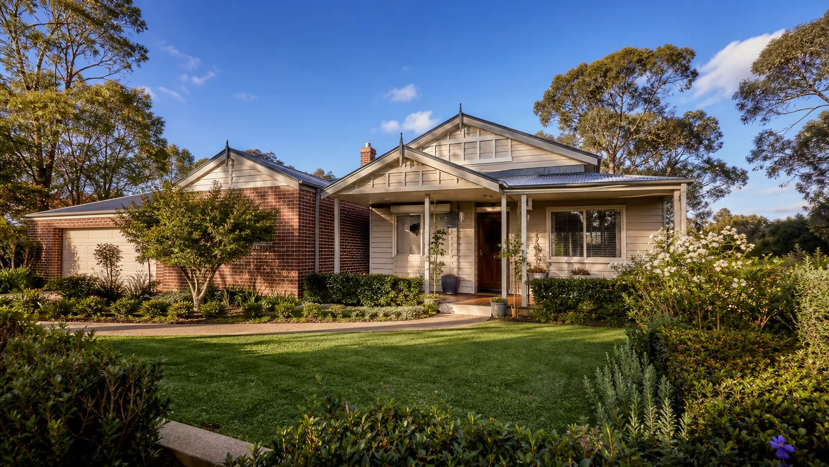 Kensington NSW 2033: Village Charm Meets City Convenience